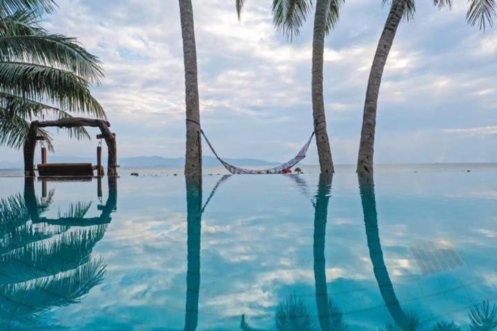 Yiuvilla Luxury Beachfront Villa Koh Phangan – Koh Phangan